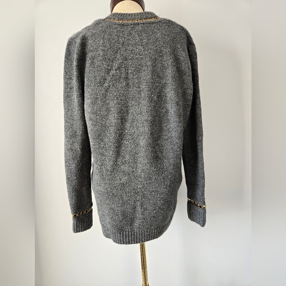 ZARA KNIT Grey Sweater with Gold Chain Detailed neck and cuffs. Relaxed Small. - Picture 6 of 9